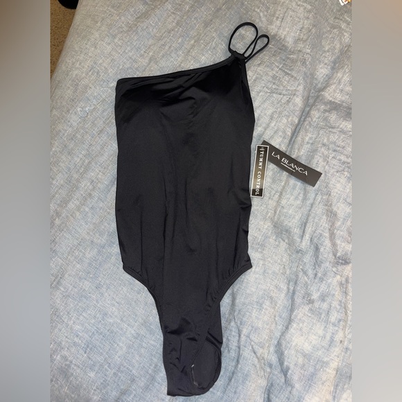 La Blanca Island Goddess Lace Back One
Shoulder One Piece - NWT size 10 - Picture 4 of 6